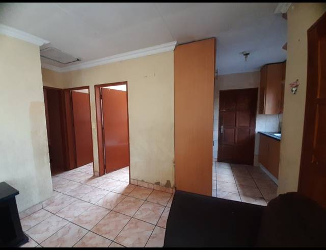 2 BEDROOM HOUSE FOR SALE IN PAYNEVILLE